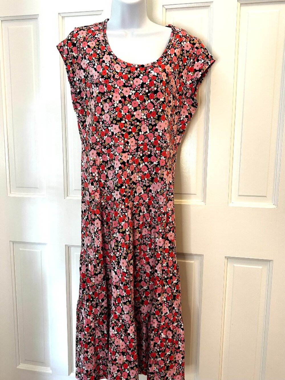 NWOT Tommy Hilfiger easy floral maxi dress